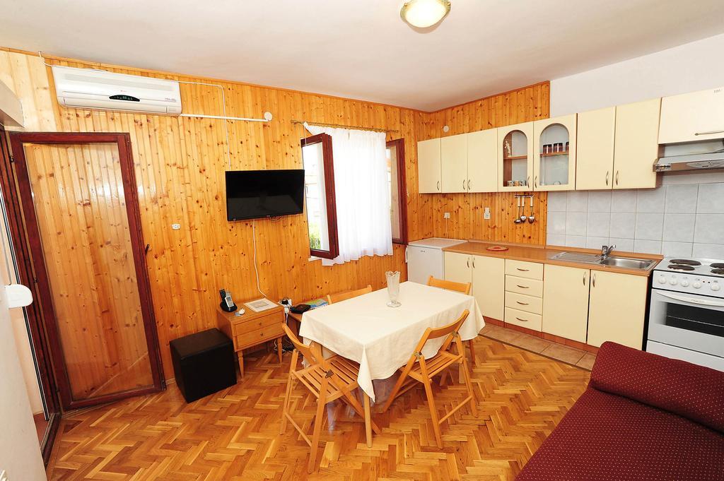 Apartments Venci Zadar Room photo