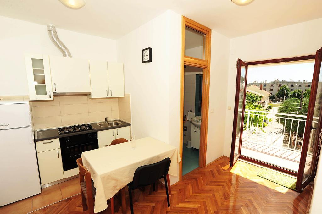 Apartments Venci Zadar Room photo